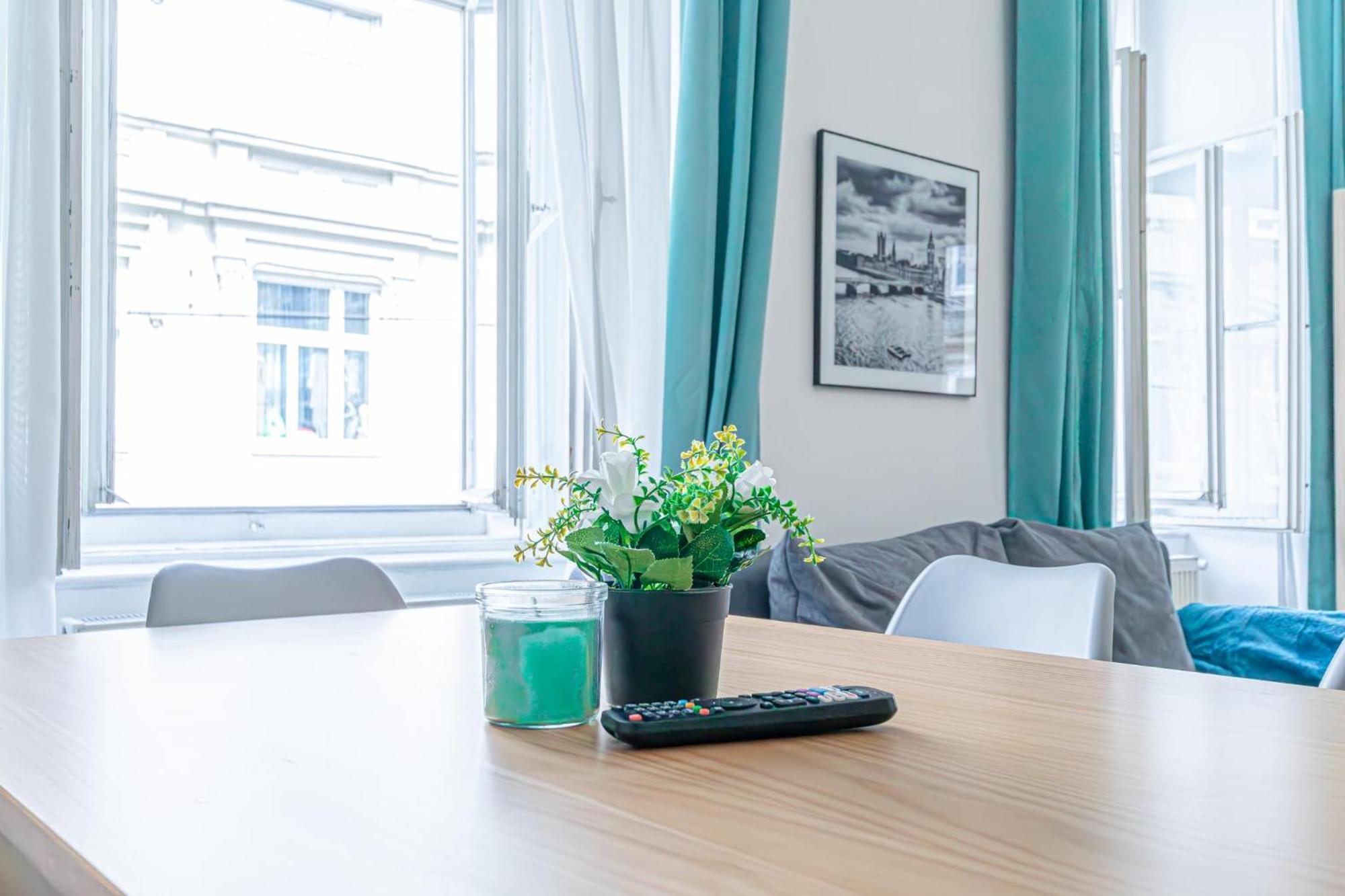 Superior 2Br Apartment - Perfect For Longstays 维也纳 外观 照片