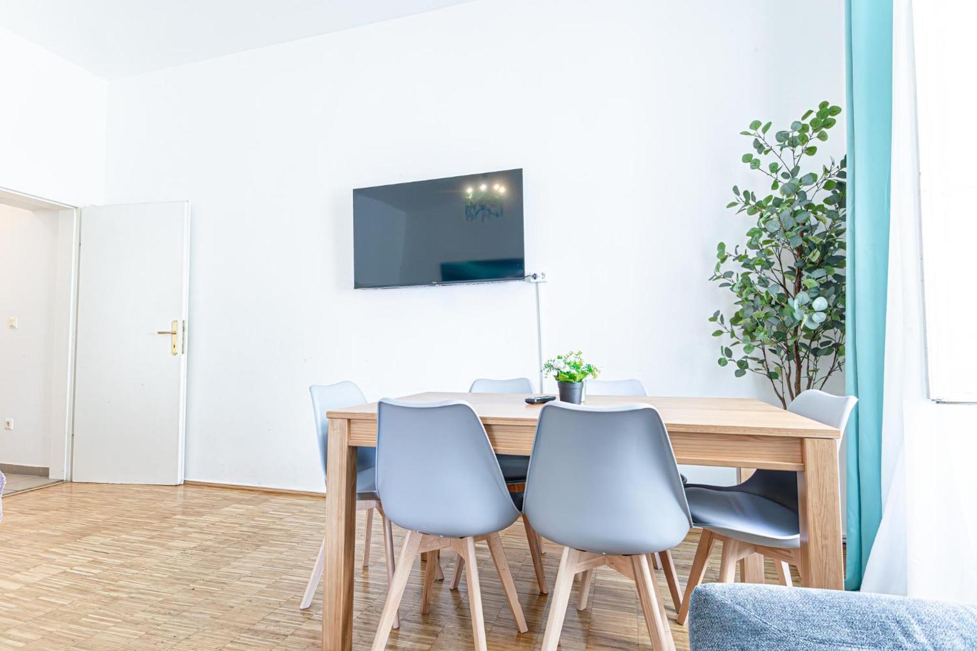 Superior 2Br Apartment - Perfect For Longstays 维也纳 外观 照片